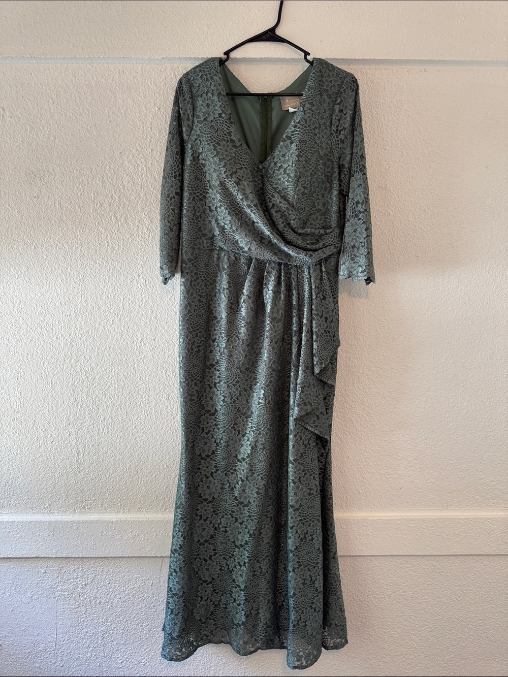 Women's Sage Green Lace Wrap-Detail Long Sleeve Maxi Dress